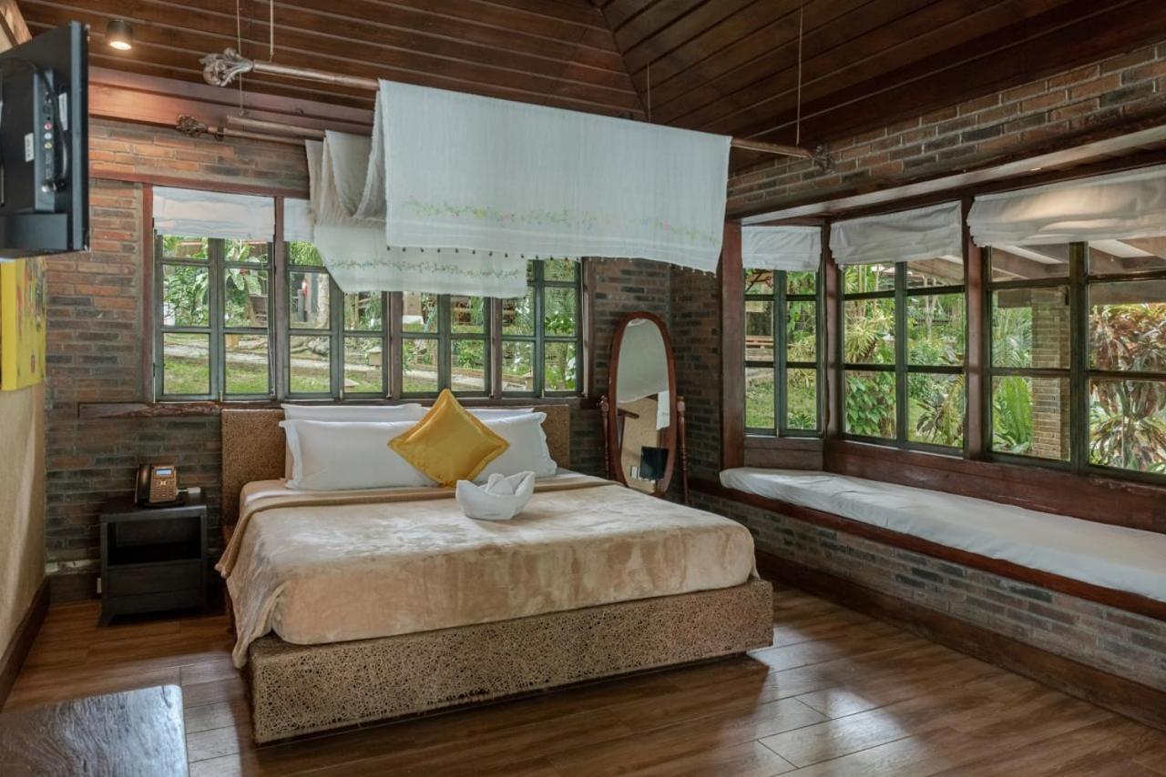 Chema'S By The Sea Hotell Samal Rum bild