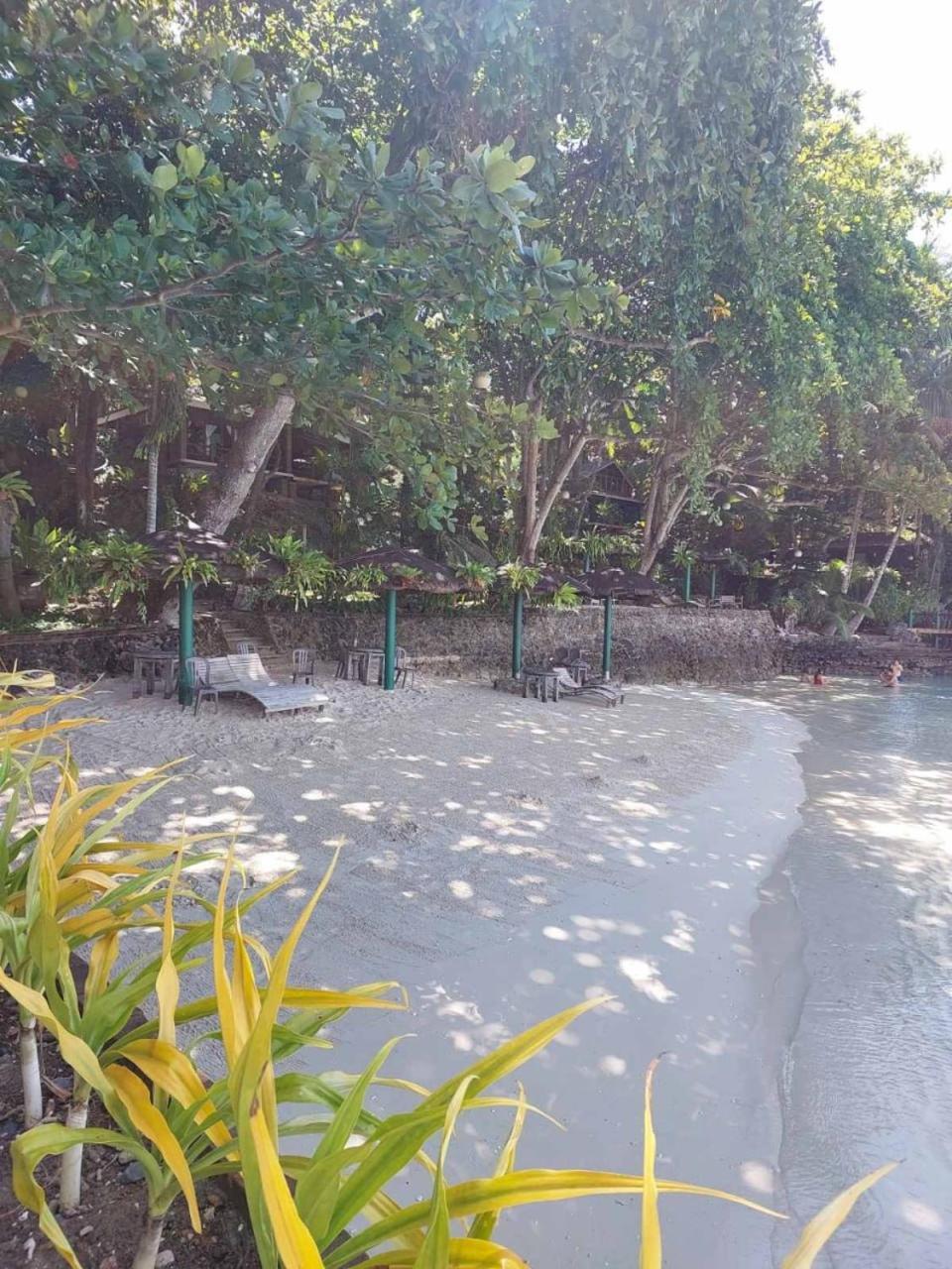 Chema'S By The Sea Hotell Samal Exteriör bild